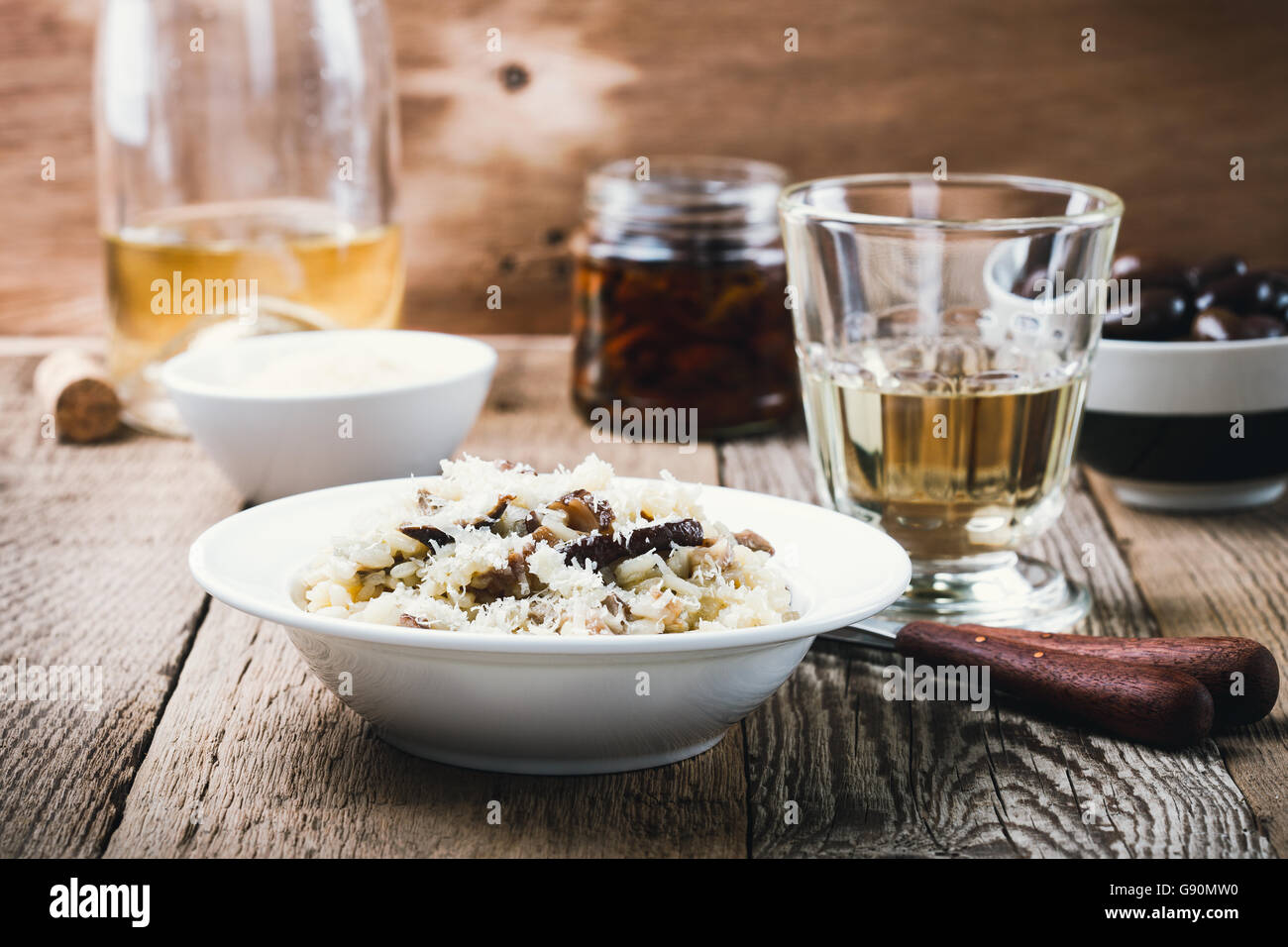 Hausgemachte traditionelle italienische Risotto, Pilz-risotto Stockfoto