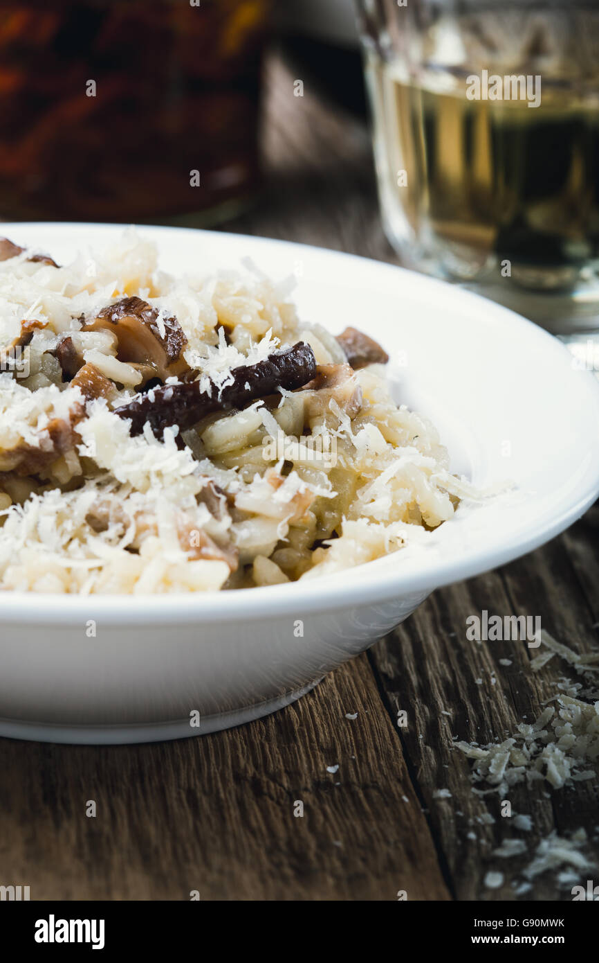 Hausgemachte traditionelle italienische Risotto, Pilz-risotto Stockfoto