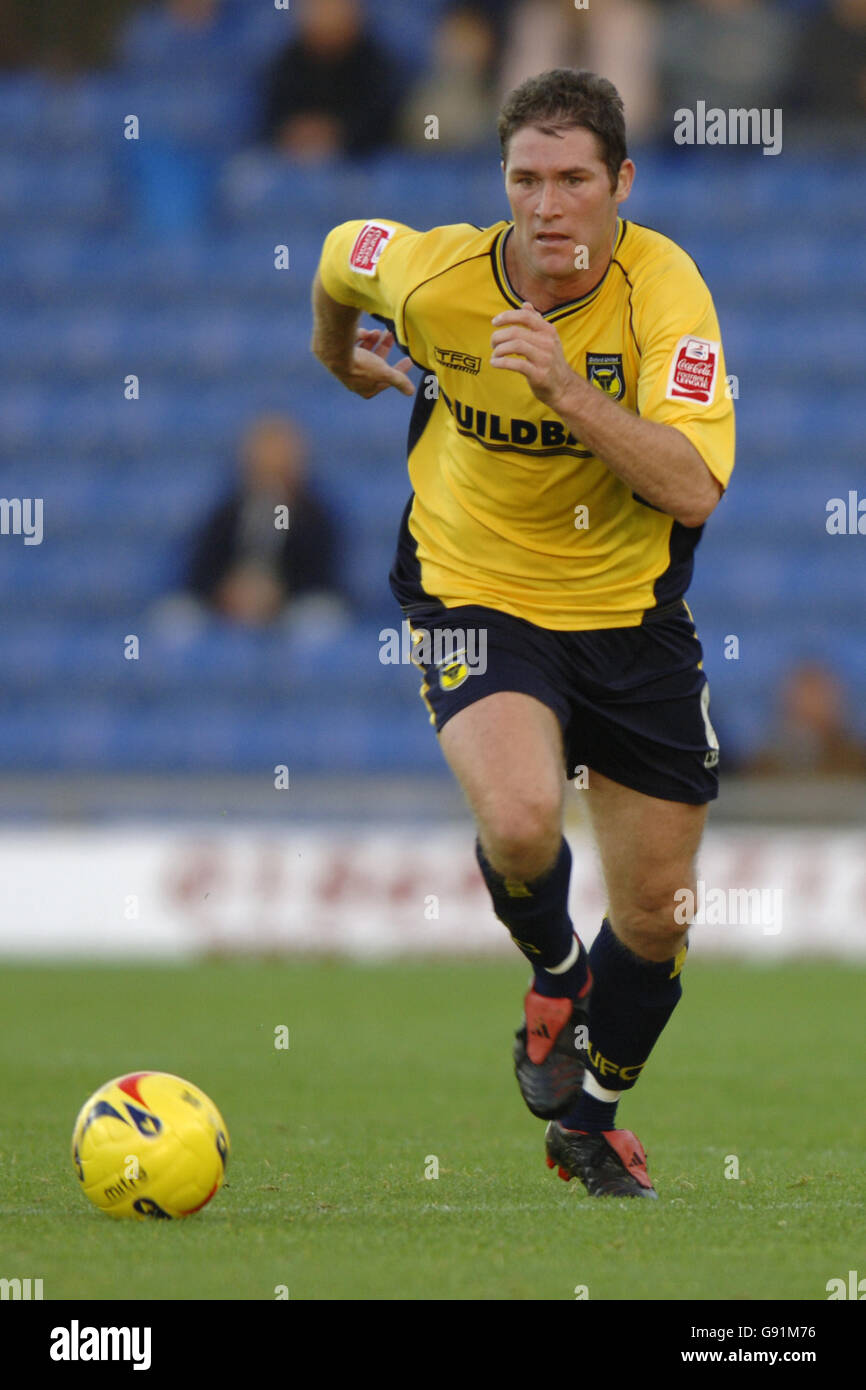 Fußball - Coca-Cola Football League Two - Oxford United / Wrexham - Kassam Stadium. Lee Bradbury, Oxford United Stockfoto