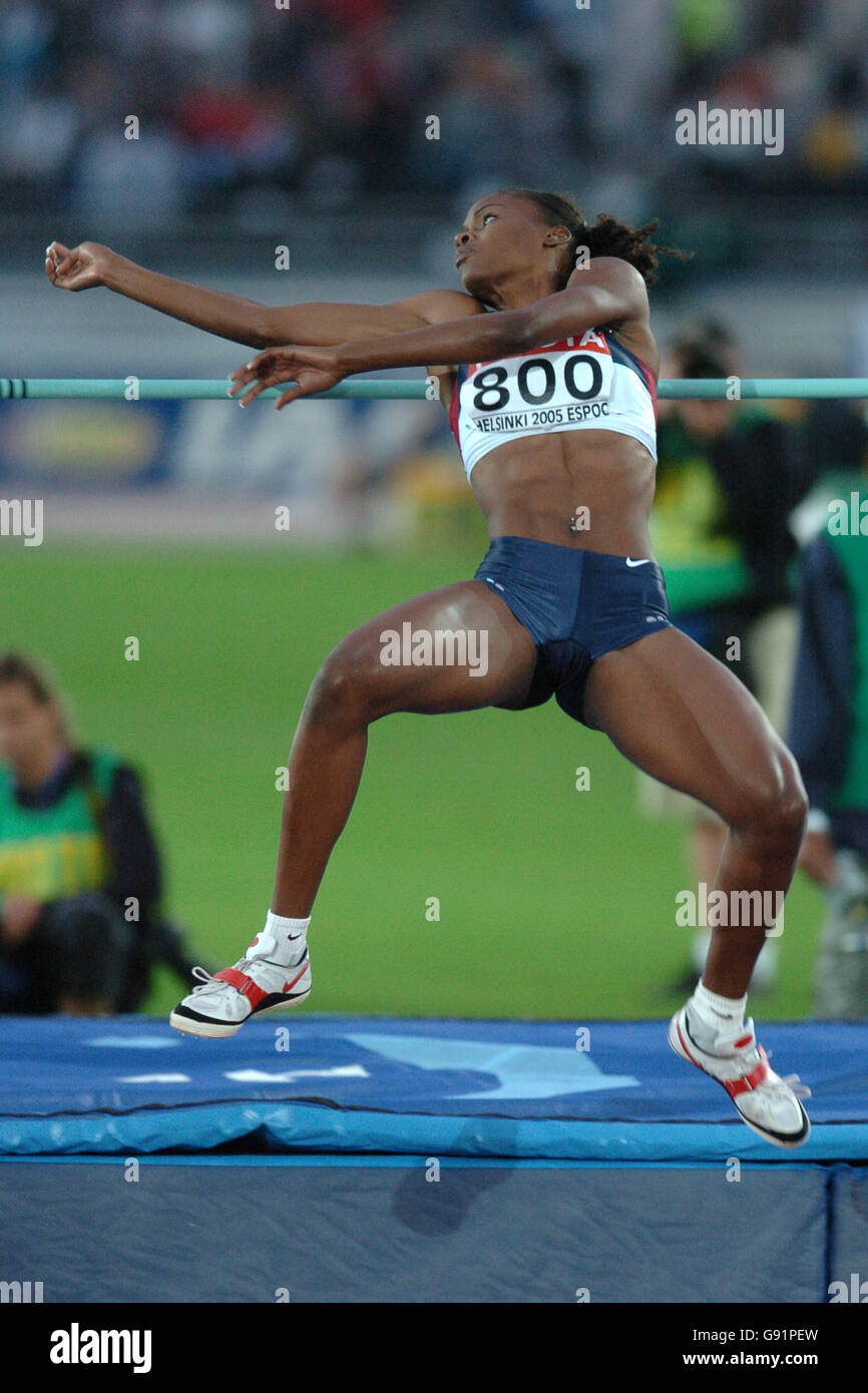 Leichtathletik - IAAF Leichtathletik-Weltmeisterschaften - Helsinki 2005 - Olympiastadion. Chaunte Howard aus den USA beim Hochsprung der Frauen Stockfoto