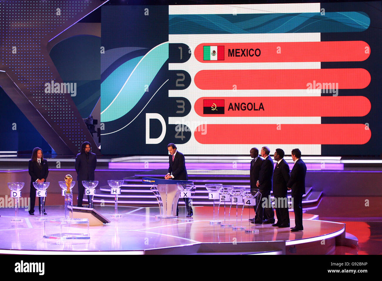 Mexiko wird in Gruppe D mit Angola während der gezogen Endrunde der FIFA-Weltmeisterschaft 2006 Stockfoto