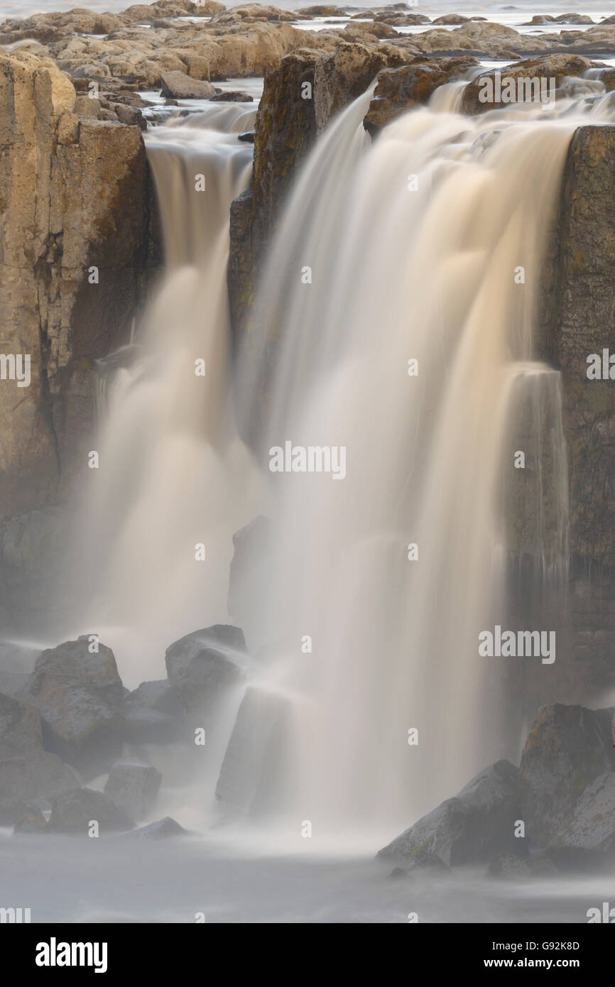Wasserfall in der Nähe von Dettifoss, Fluss Joekulsa Fjoellum, Joekulsargljufur National Park, Nationalpark, Island, Europa Vatnajoekull Selfoss Stockfoto