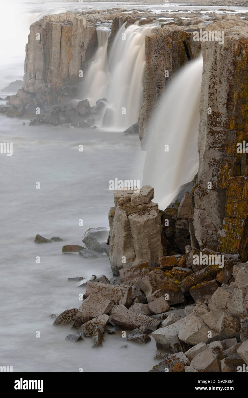 Wasserfall in der Nähe von Dettifoss, Fluss Joekulsa Fjoellum, Joekulsargljufur National Park, Nationalpark, Island, Europa Vatnajoekull Selfoss Stockfoto