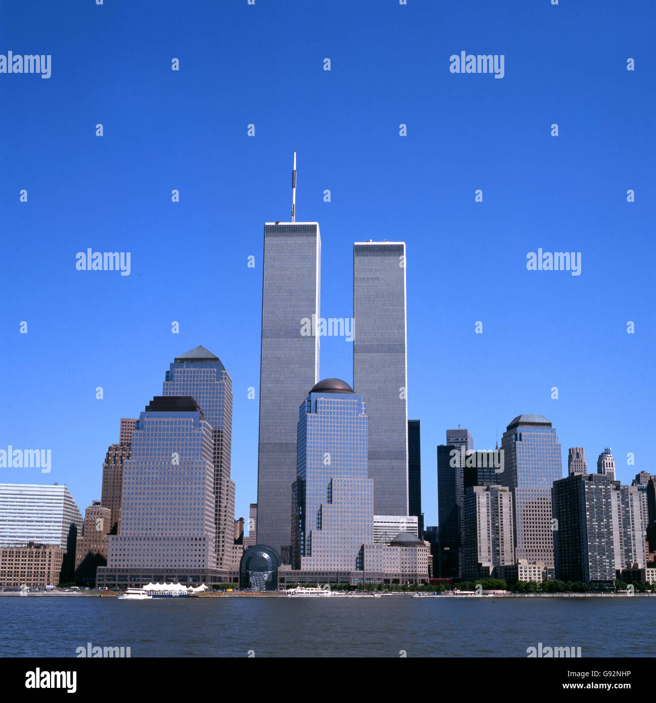 World trade center twin towers Fotos und Bildmaterial in hoher