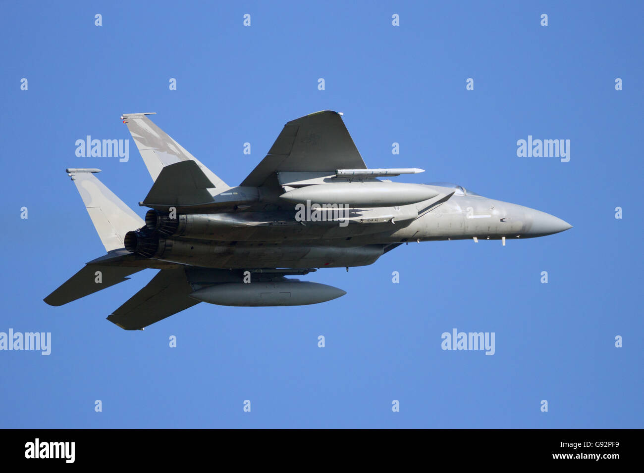 California Air National Guard f-15 ausziehen aus Leeuwarden Airbase. Stockfoto