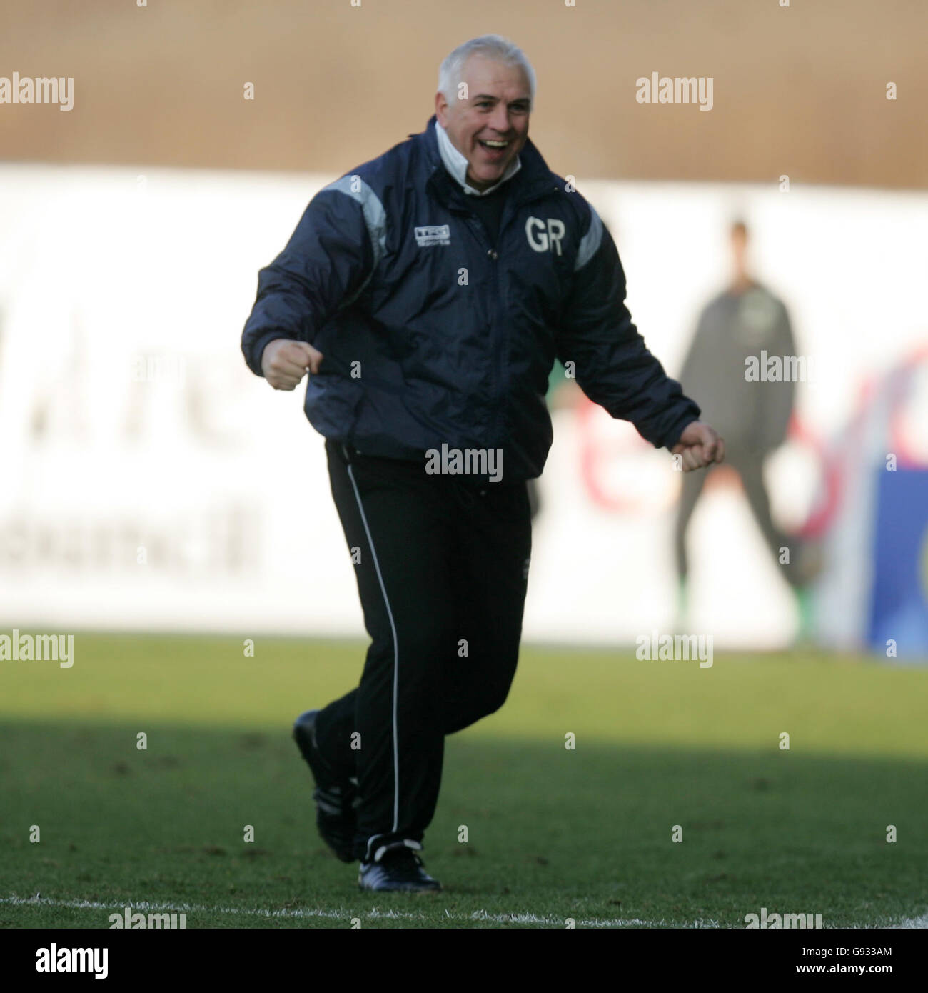 Fußball - Tennants Scottish Cup 3. Runde - Clyde gegen Celtic - Broadwood Stadium -. Graham Roberts, Manager von Clyde, feiert Stockfoto