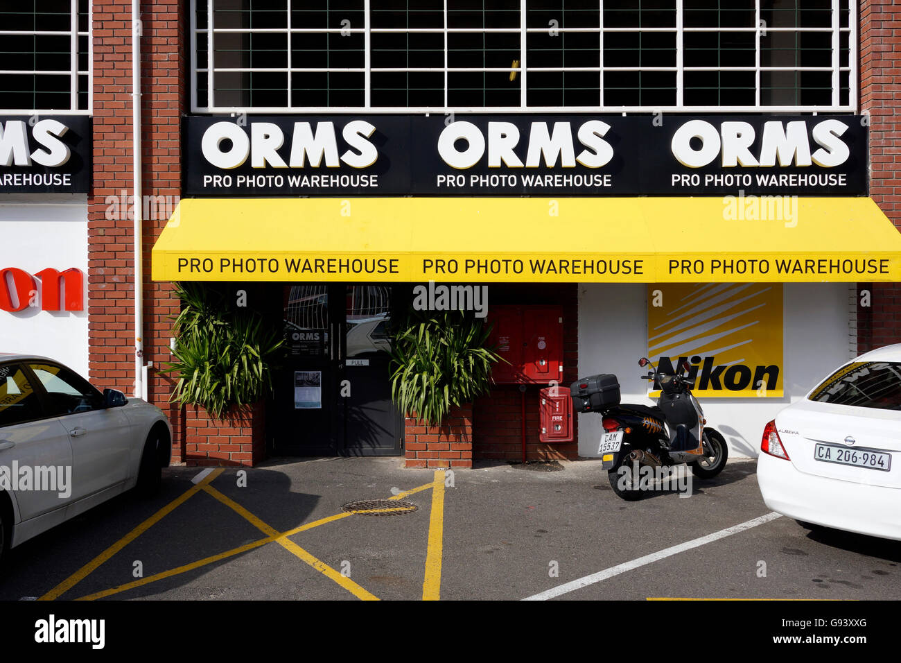 ORMS pro Foto Lager in Roeland Square, obere Canterbury Street, Kapstadt, Südafrika. Stockfoto