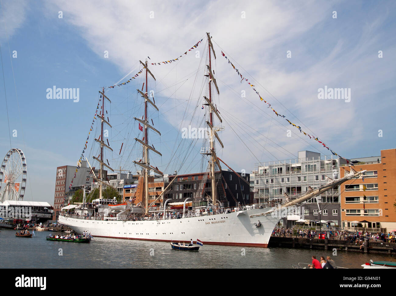 AMSTERDAM, Niederlande, 20. August 2015 Edelschwein groß Schiff im Hafen von Amsterdam während der nautischen Großereignis SAIL Stockfoto