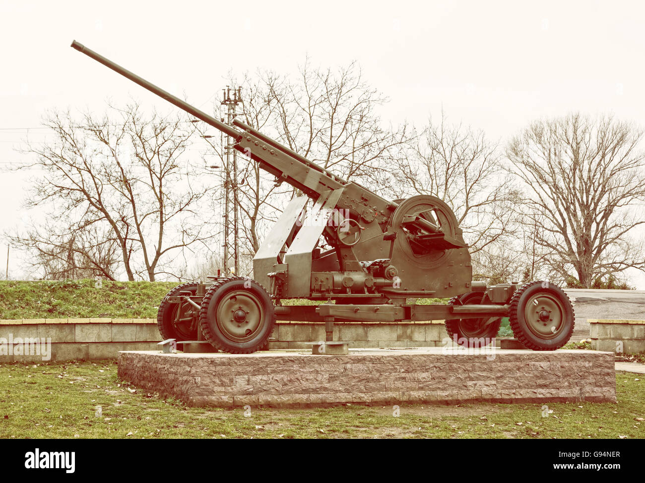 Flugabwehr Maschinengewehr Des Zweiten Weltkriegs Kriegsindustrie Grosste Kriegszug Des 20 Jahrhunderts Gelbe Fotofilter Stockfotografie Alamy