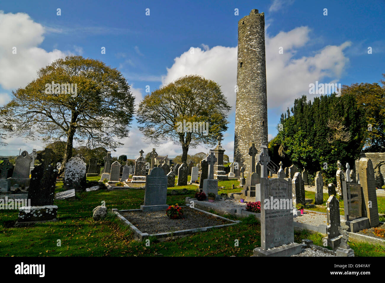 Rundturm, Monasterboice, Drogheda, County Louth, Irland Stockfoto