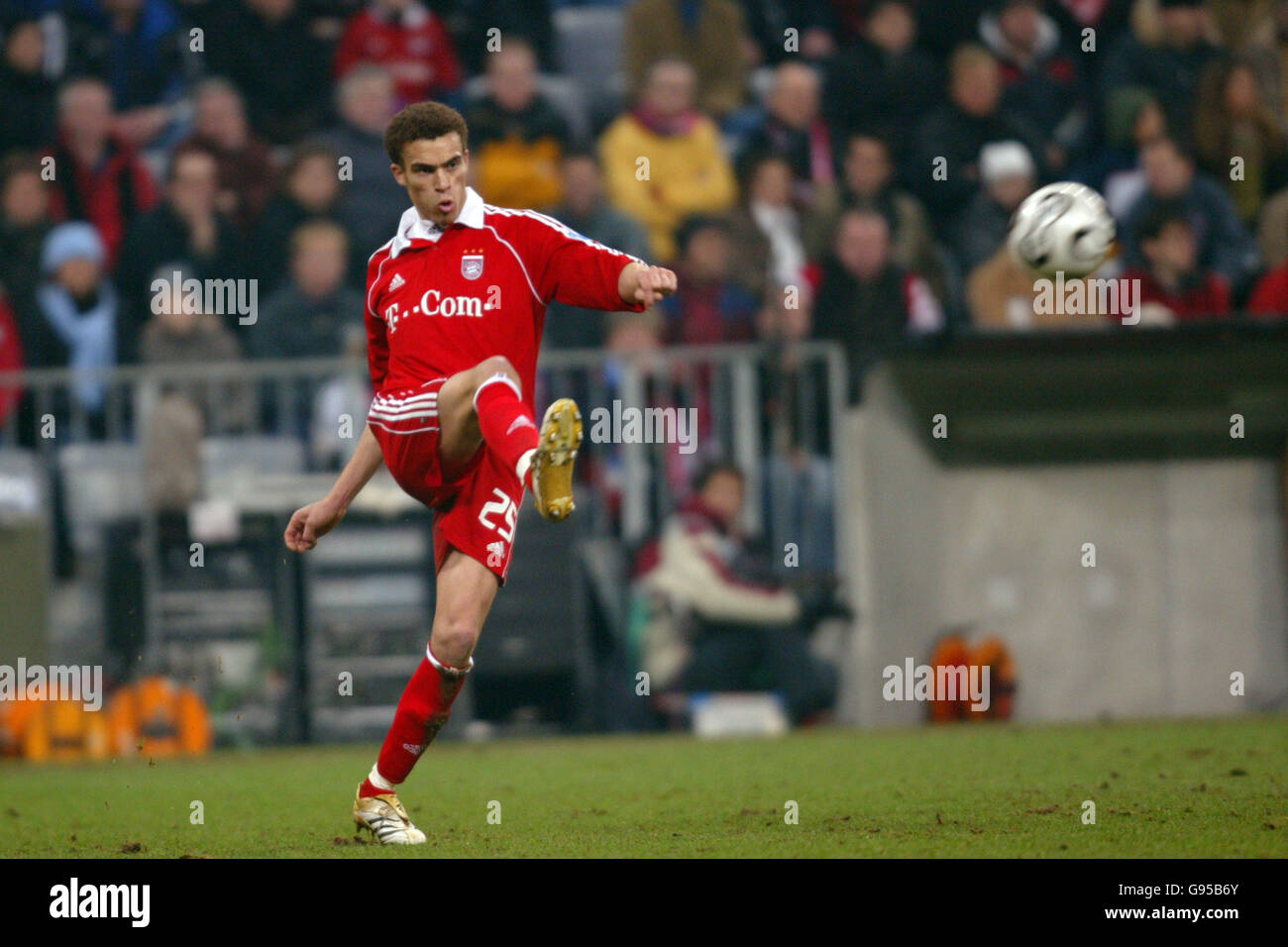 Fußball - UEFA Champions League - Runde der letzten 16 - Hinspiel - FC Bayern München V AC Milan - Allianz Arena Stockfoto