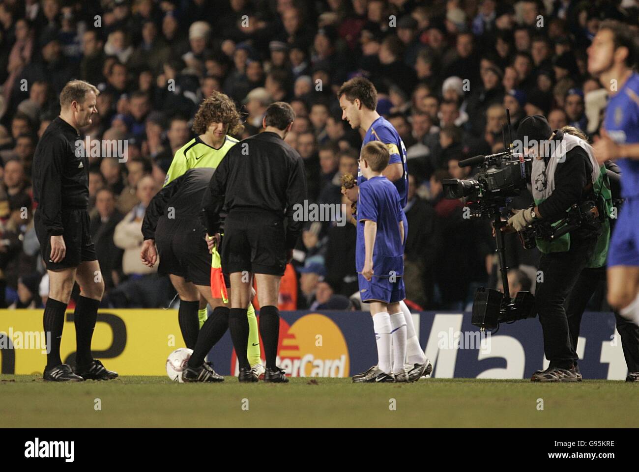 Fußball - UEFA-Champions-League - Runde der letzten 16 - Hinspiel - Chelsea V Barcelona - Stamford Bridge Stockfoto