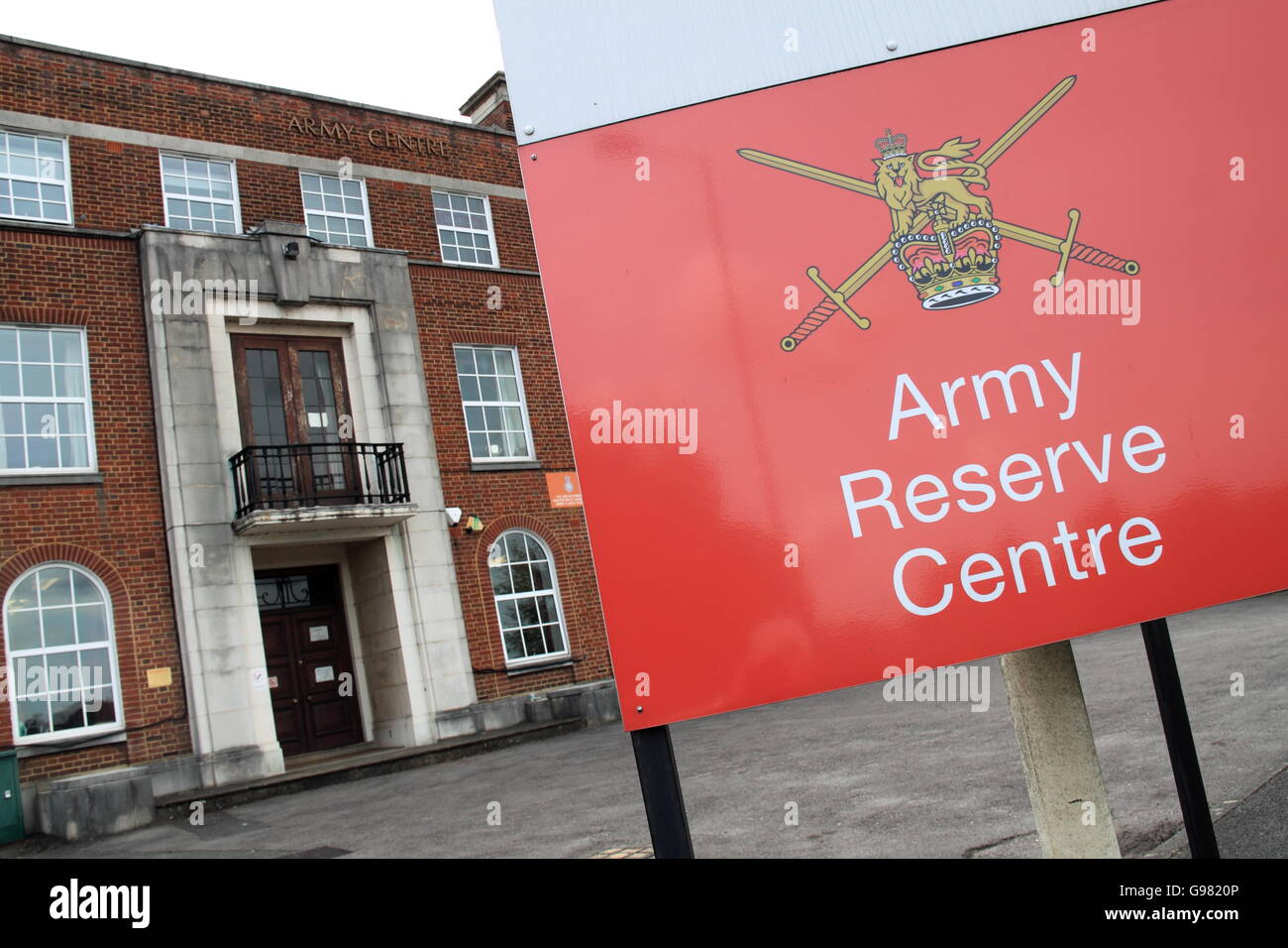 Army Reserve Centre, Portsmouth Road, Kingston upon Thames, London, England, Großbritannien, Vereinigtes Königreich, UK, Europa Stockfoto