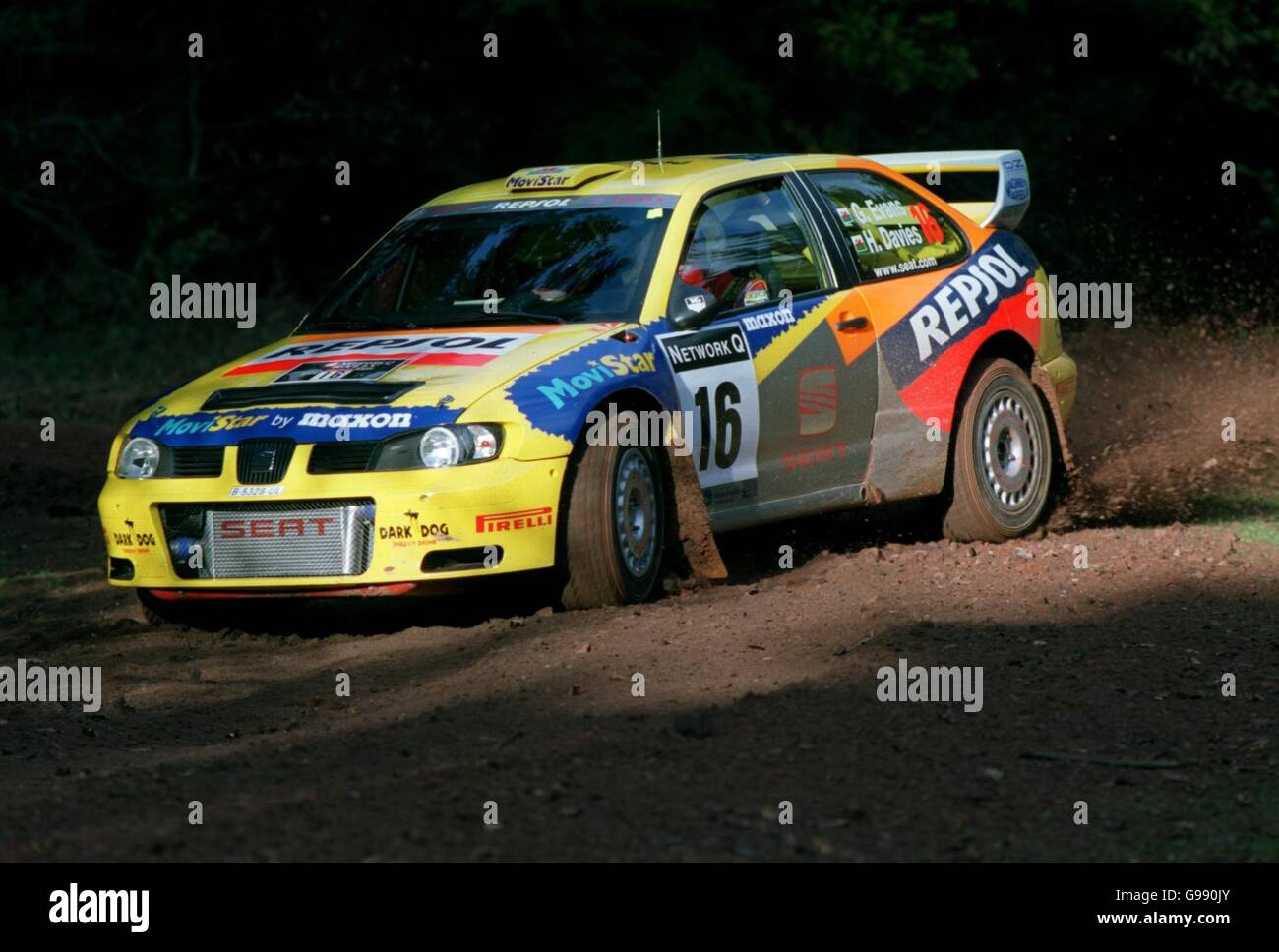 Gwyndaf Evans während der Tests im Wald von Dean voraus Der Network Q Rally dieses Wochenendes Stockfoto