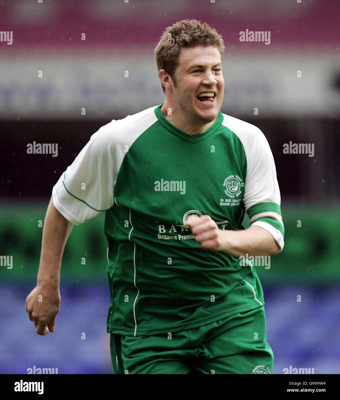 FUSSBALL FA_Vase. Andy Kinsey von Nantwich Town feiert das erste Tor beim Finale der FA Vase gegen Hillingdon in St. Andrews, Birmingham. Stockfoto