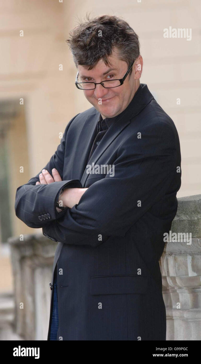 Joe pasquale at wsens restaurant bar Fotos und Bildmaterial in hoher