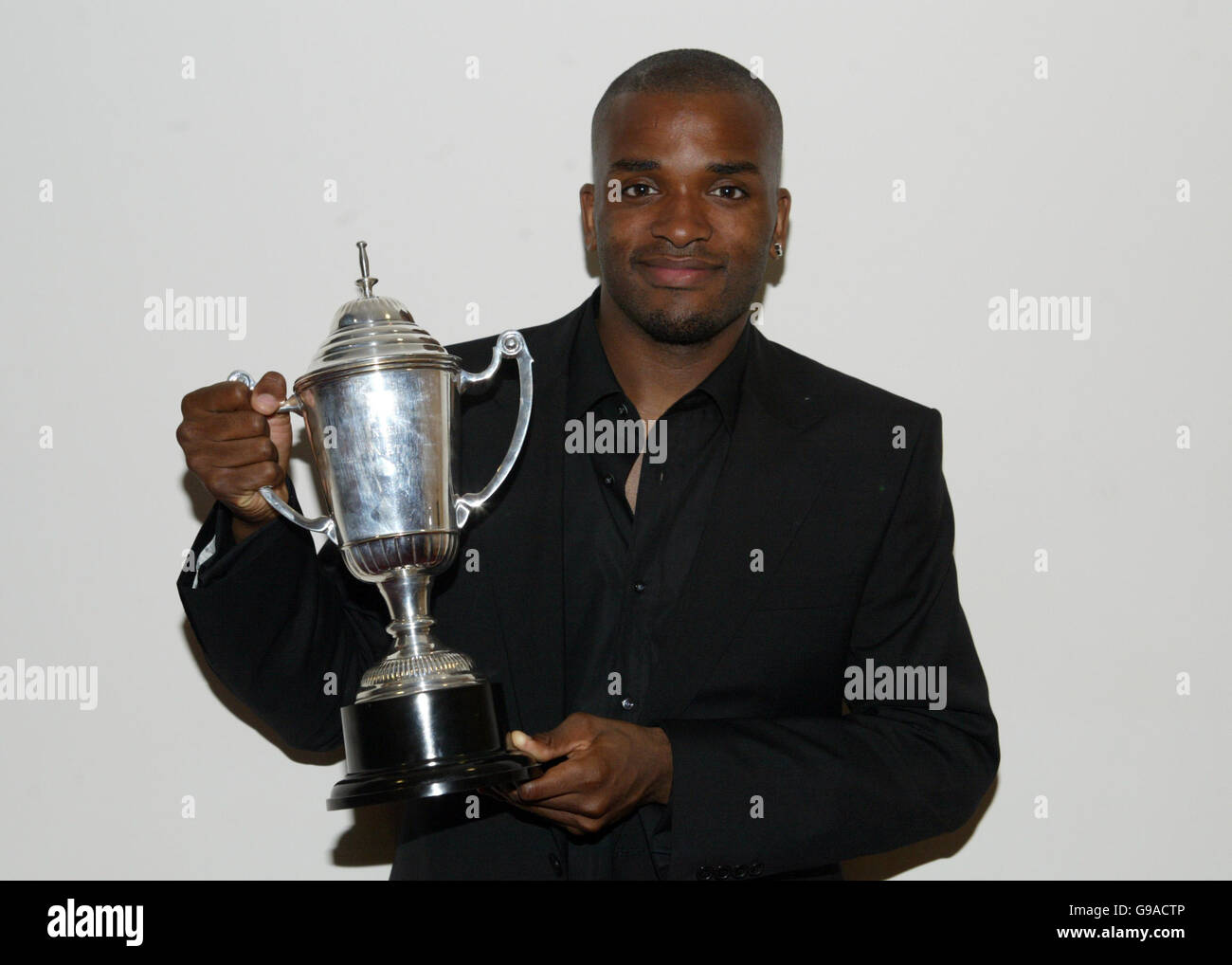 Fußball - Charlton Athletic Supporters Club Awards - North Stand Lounge im Valley. Charlton Athletic Darren Bent Spieler des Jahres 2006 Stockfoto
