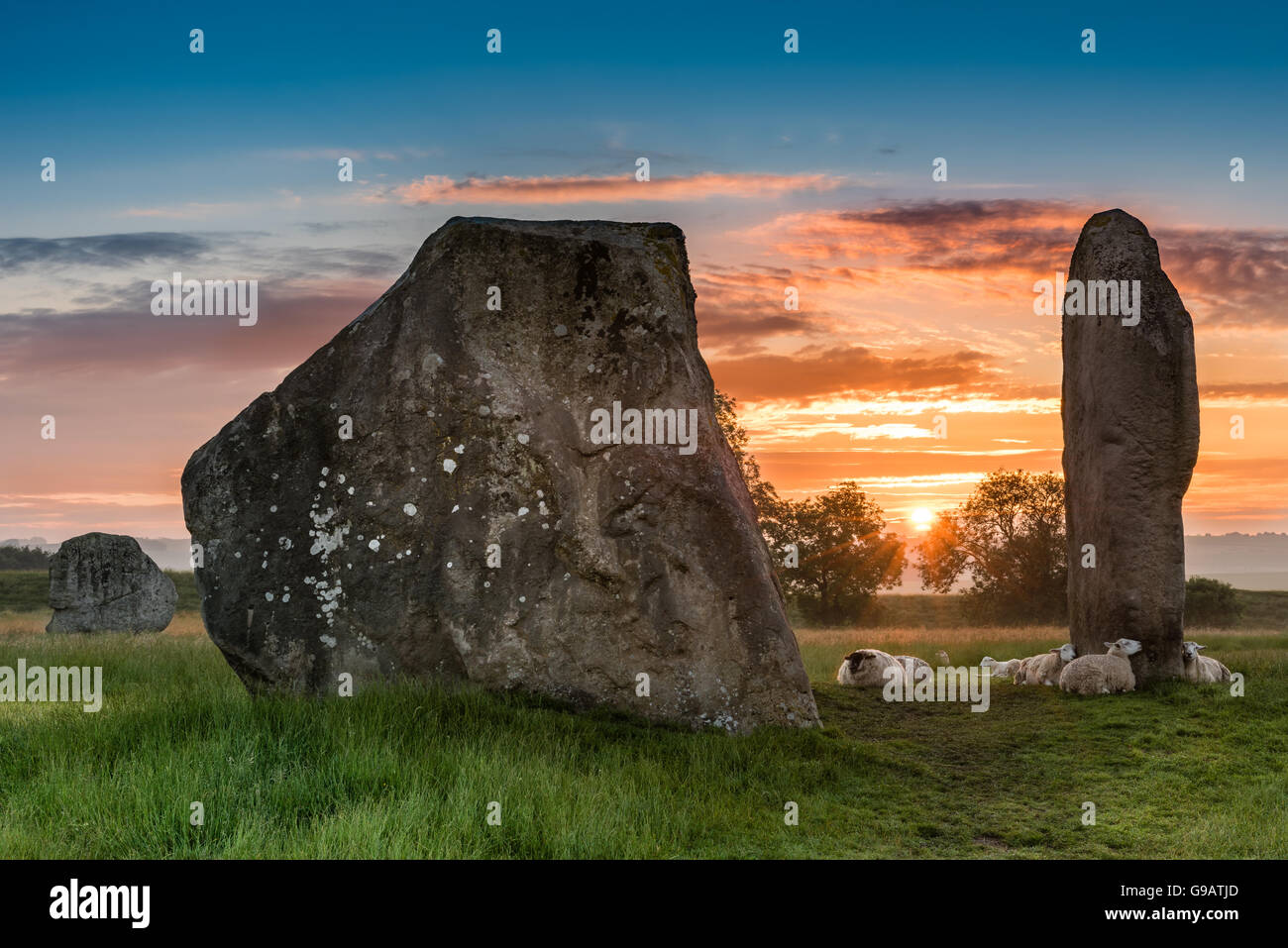 Avebury Juni Sunrise Stockfoto