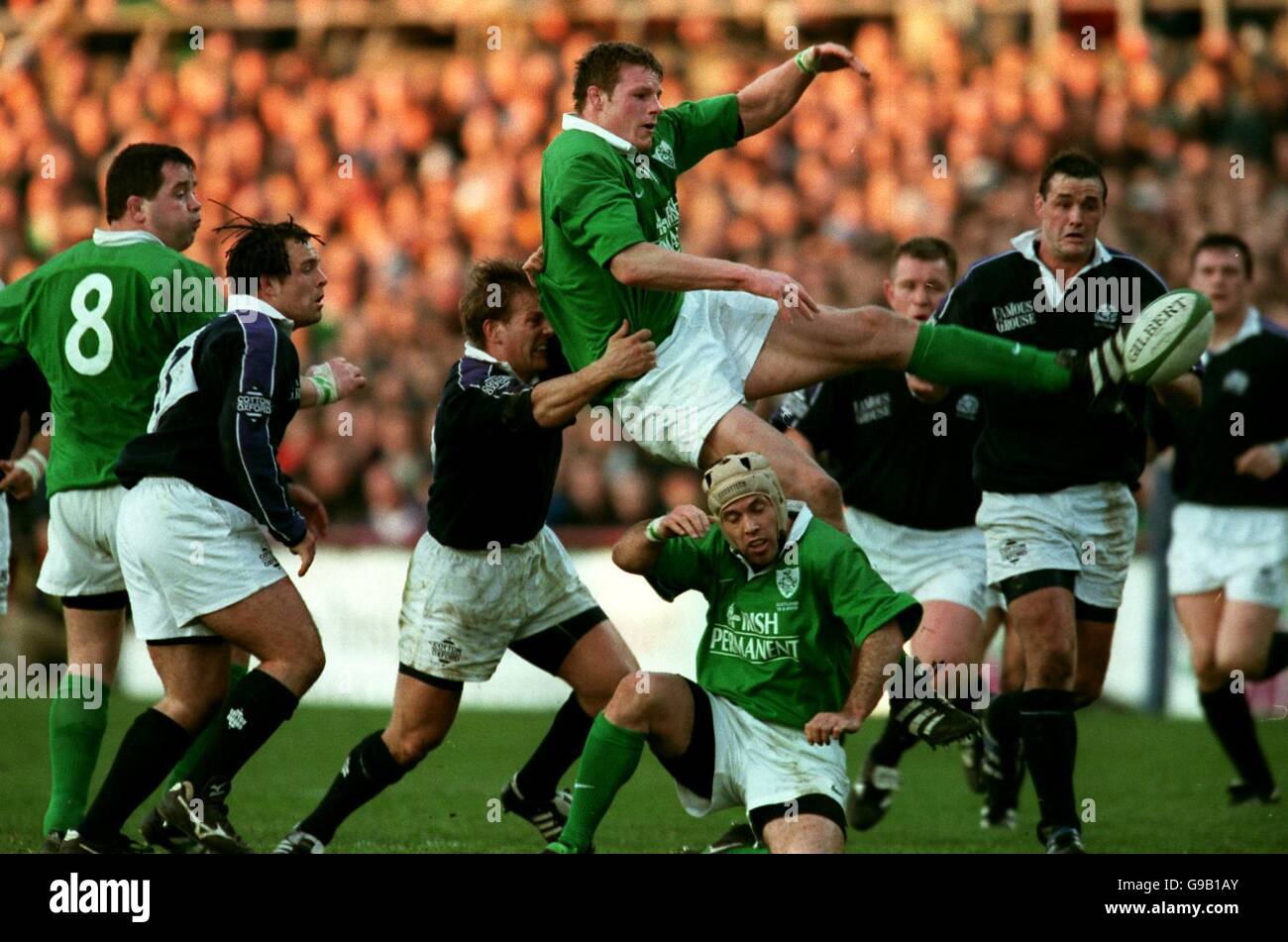 Rugby-Union - Lloyds TSB Six Nations Championship - Irland / Schottland Stockfoto