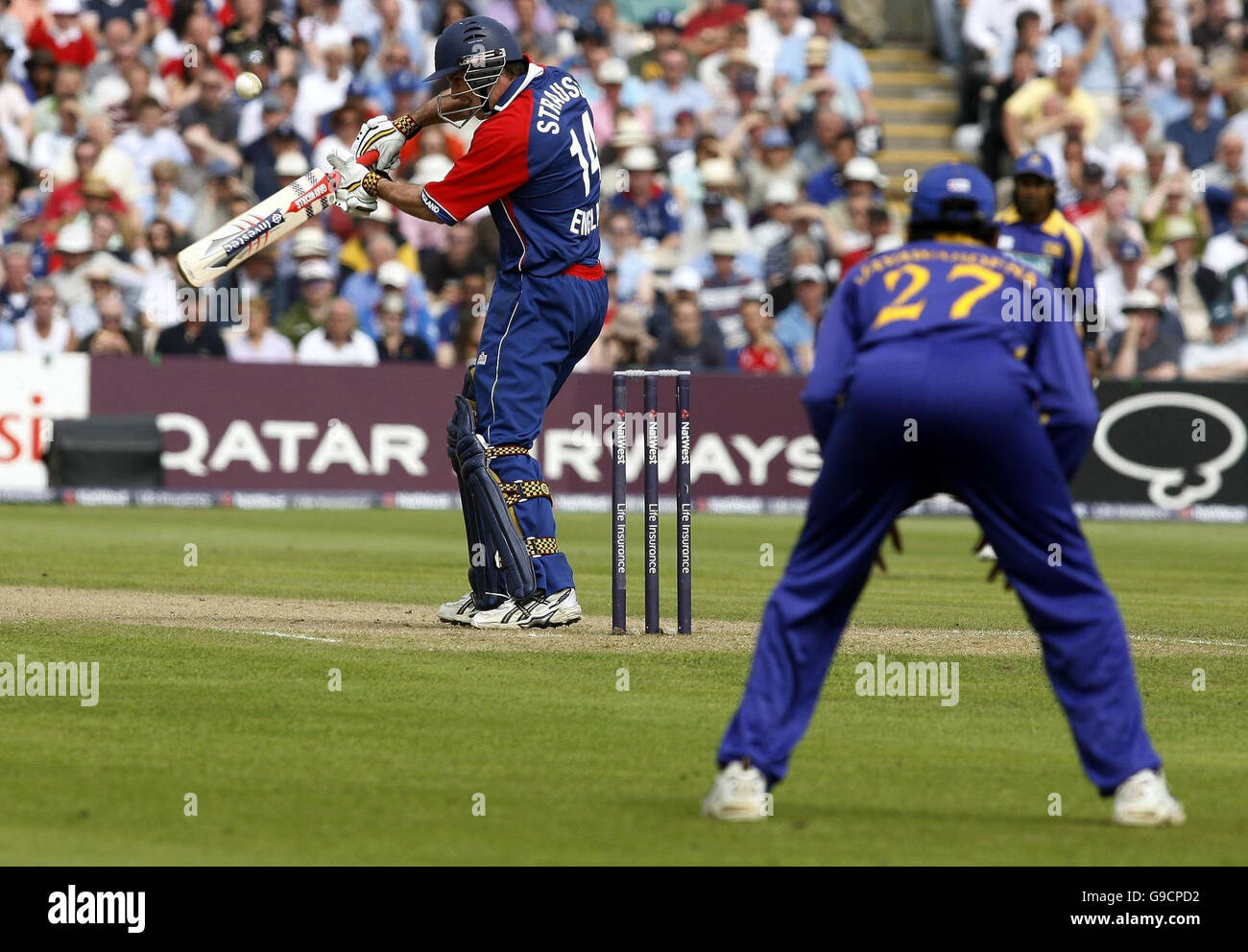 Cricket - One Day International - England / Sri Lanka - Manchester. Der englische Andrew Strauss in Aktion gegen Sri Lanka während der One Day International in Old Trafford, Manchester. Stockfoto