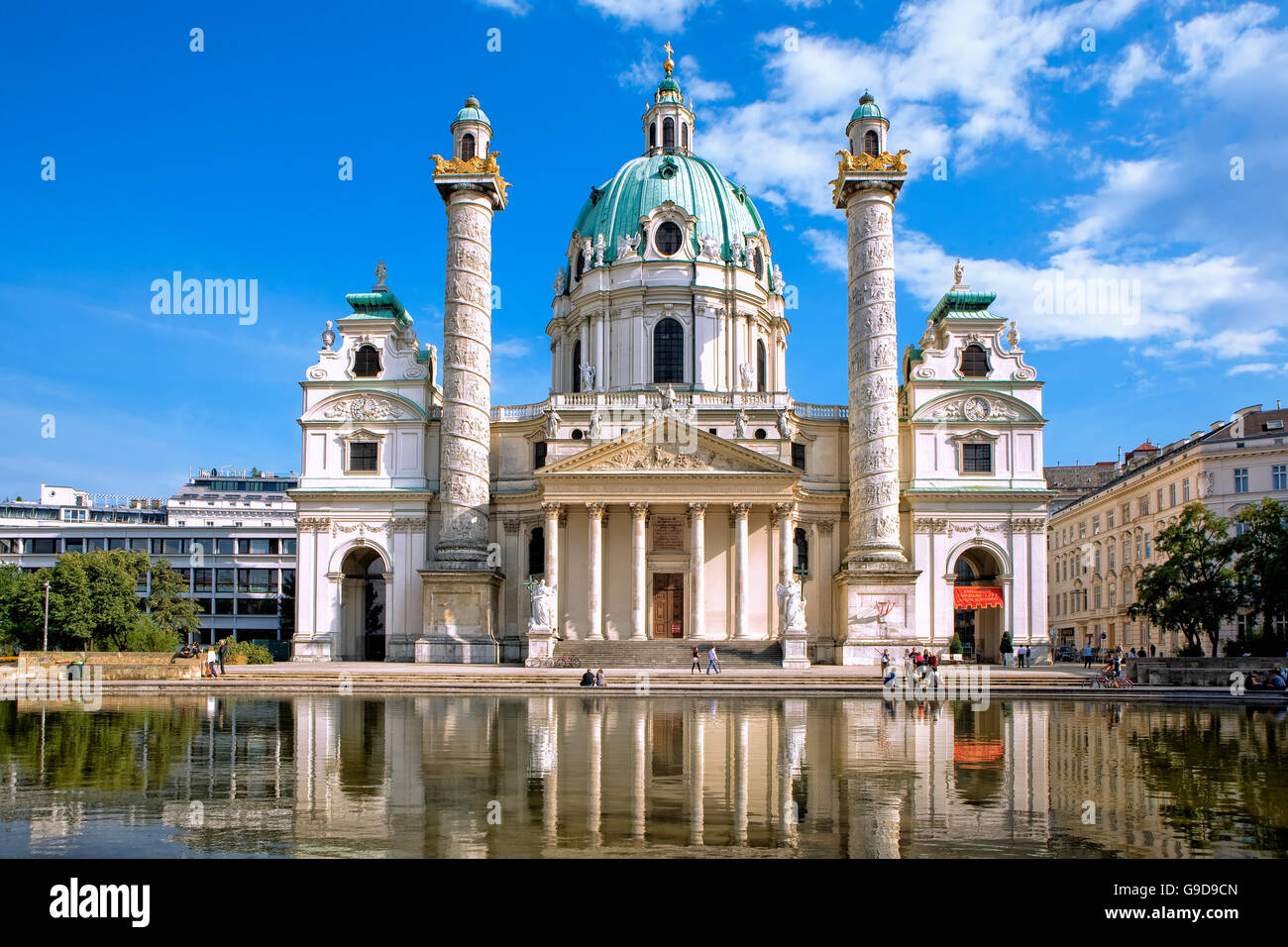 Die Karlskirche in Wien Stockfoto