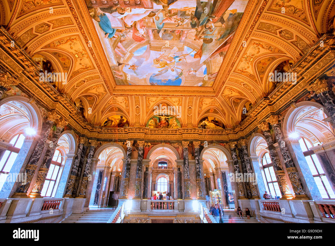 Innenraum des Kunsthistorischen Museums in Wien Stockfoto