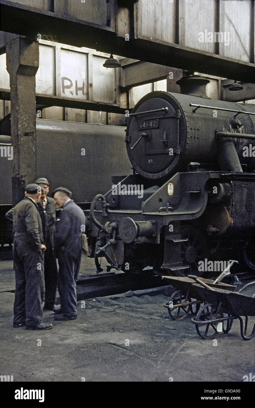 Lokomotive Monteure bei Wigan Federn Filiale. Stockfoto