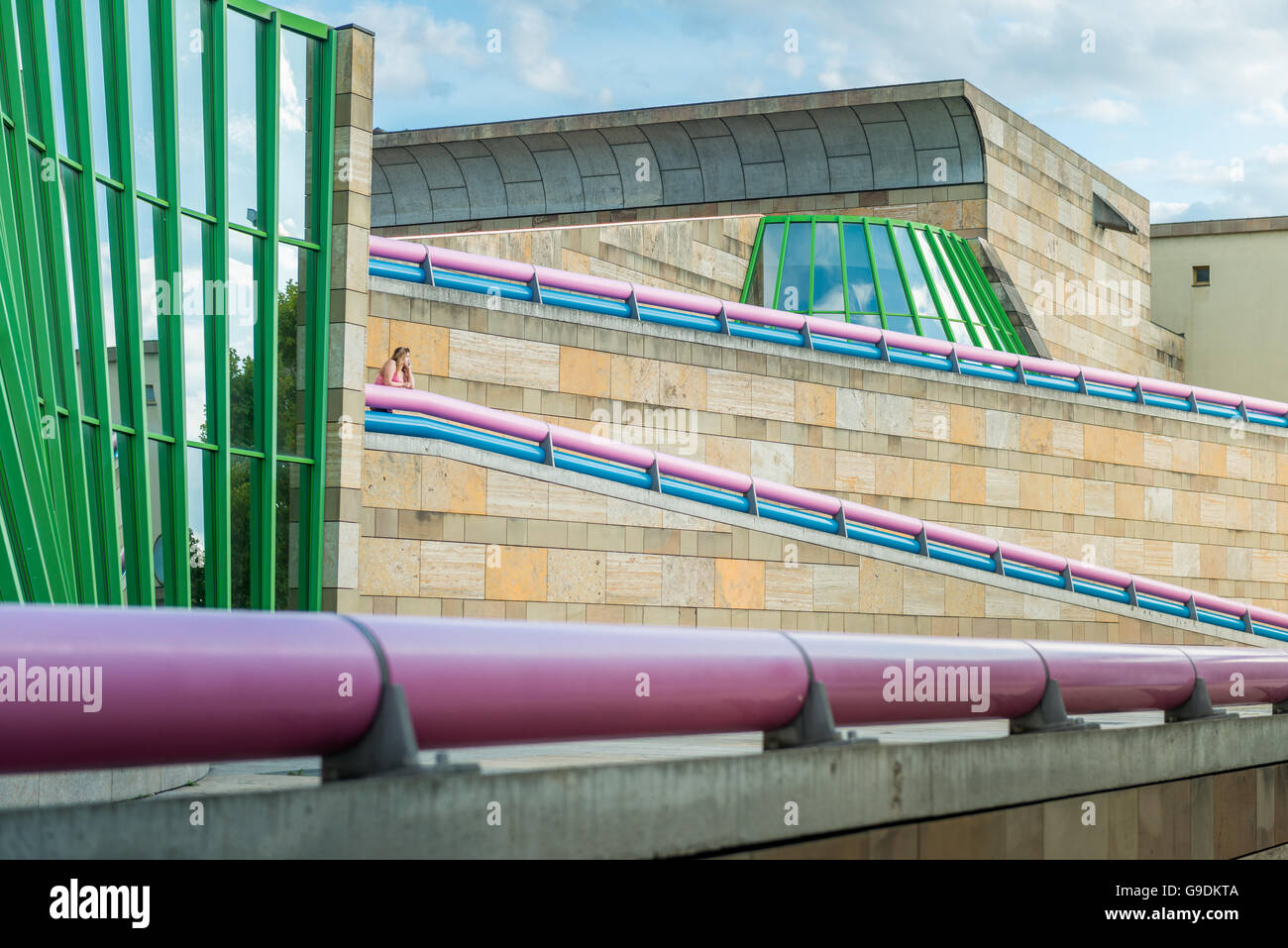 Neue staatsgalerie stuttgart -Fotos und -Bildmaterial in hoher ...
