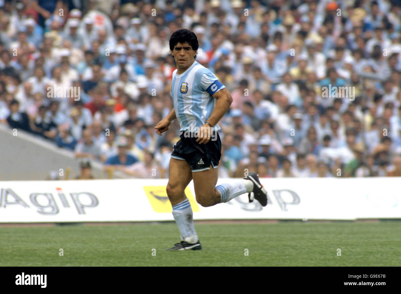Fußball - Welt Cup Mexiko 1986 - Gruppe A - Argentinien V Südkorea - Olympiastadion Stockfoto