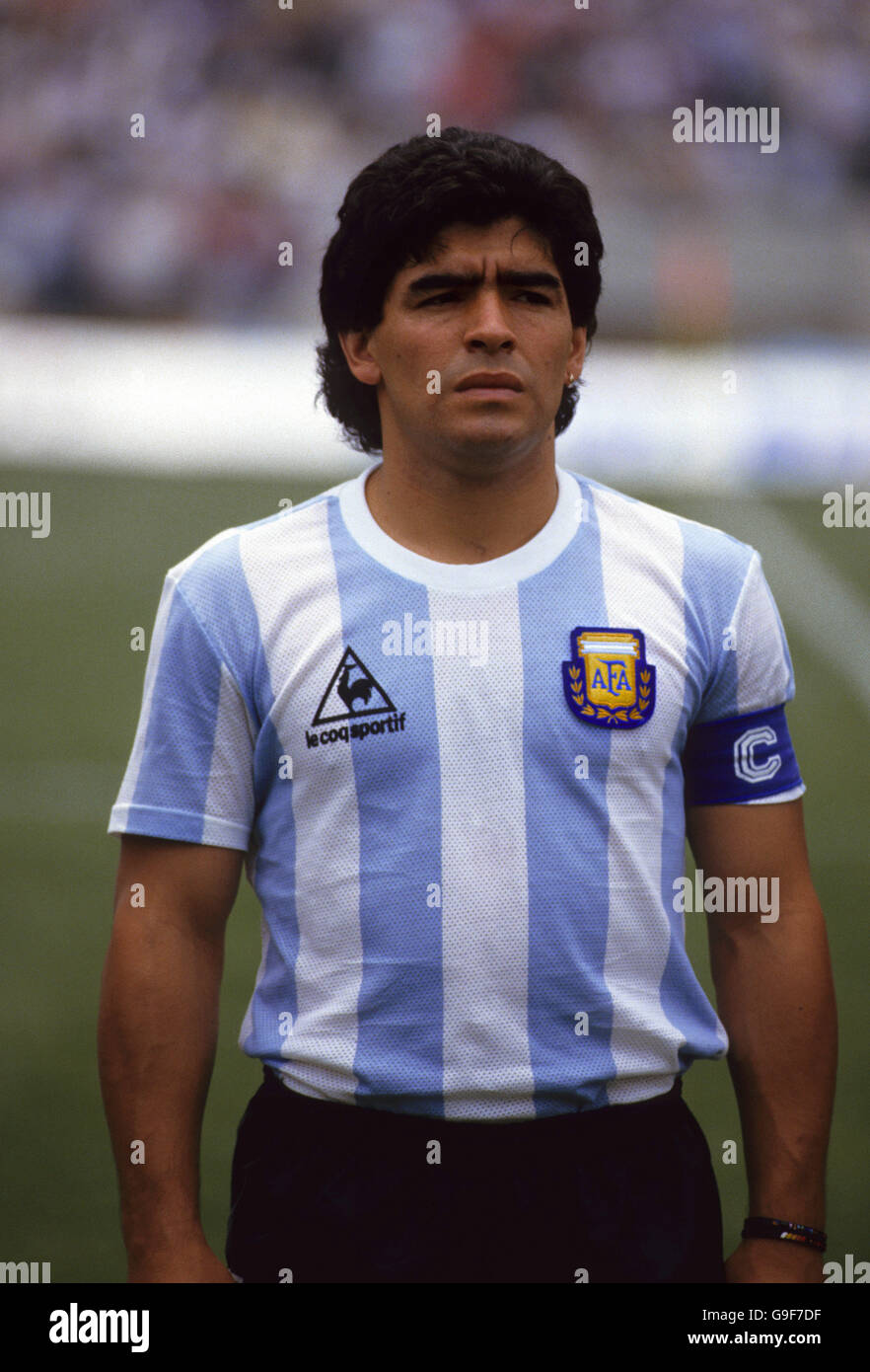 Fußball - Weltmeisterschaft Mexiko 86 - Gruppe A - Argentinien / Südkorea. Diego Maradona, Argentinien Stockfoto
