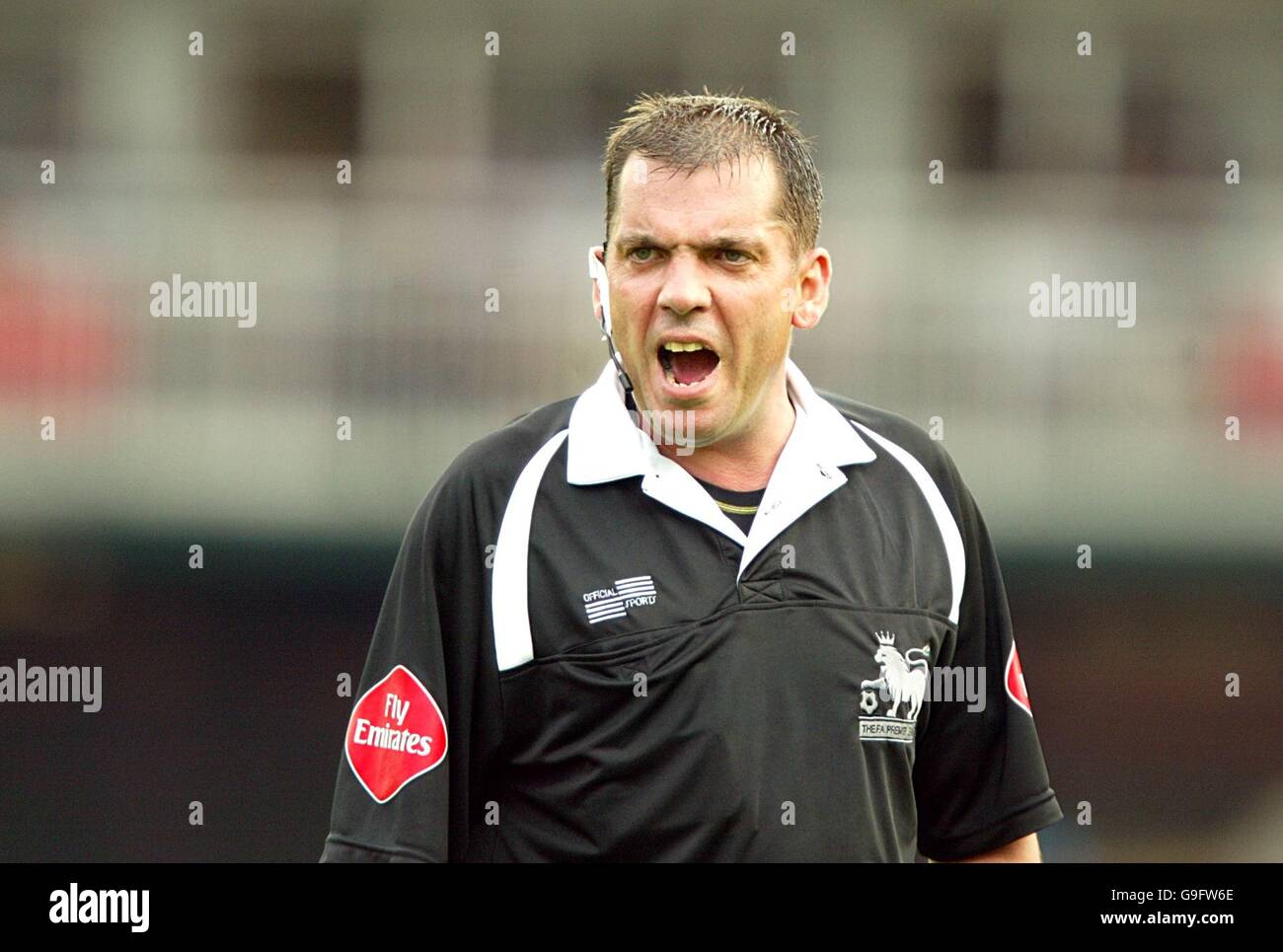 Fußball - FA Barclays Premiership - Watford / Manchester United - Vicarage Road. Phil Dowd Stockfoto