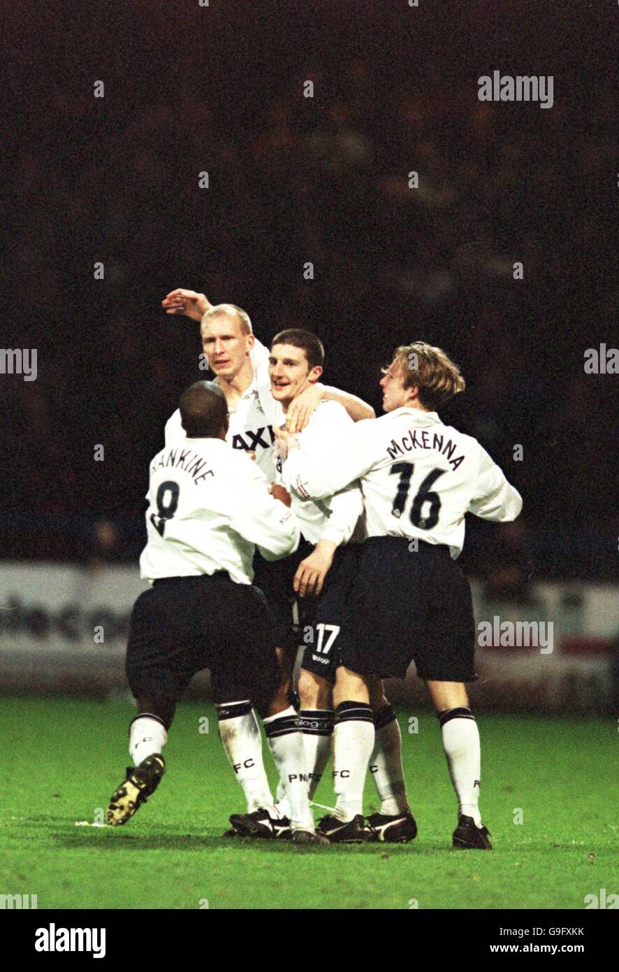 Colin Murdock Paul Mckenna Stockfotos und bilder Kaufen Alamy