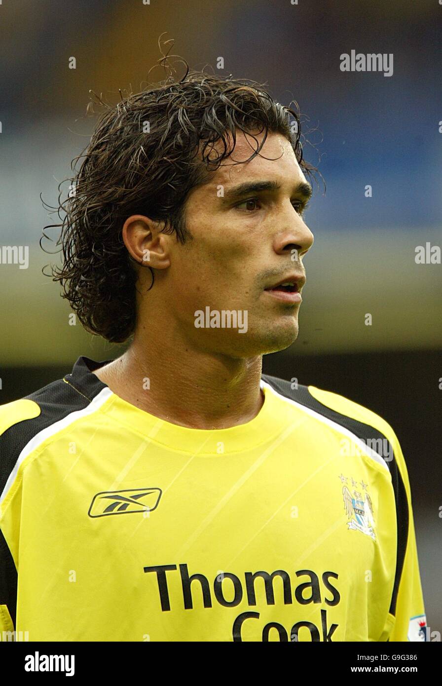 Fußball - FA Barclays Premiership - Chelsea / Manchester City - Stamford Bridge. Bernardo Corradi, Manchester City Stockfoto