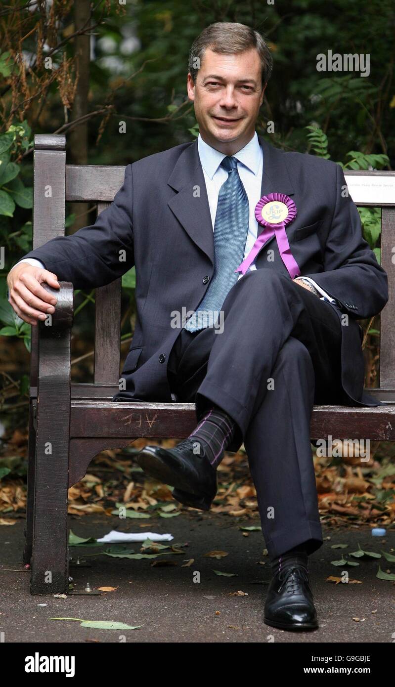 Nigel Farage MdEP, der neue Anführer der United Kingdom Independence Party (UKIP) im Red Lion Square, London. Stockfoto