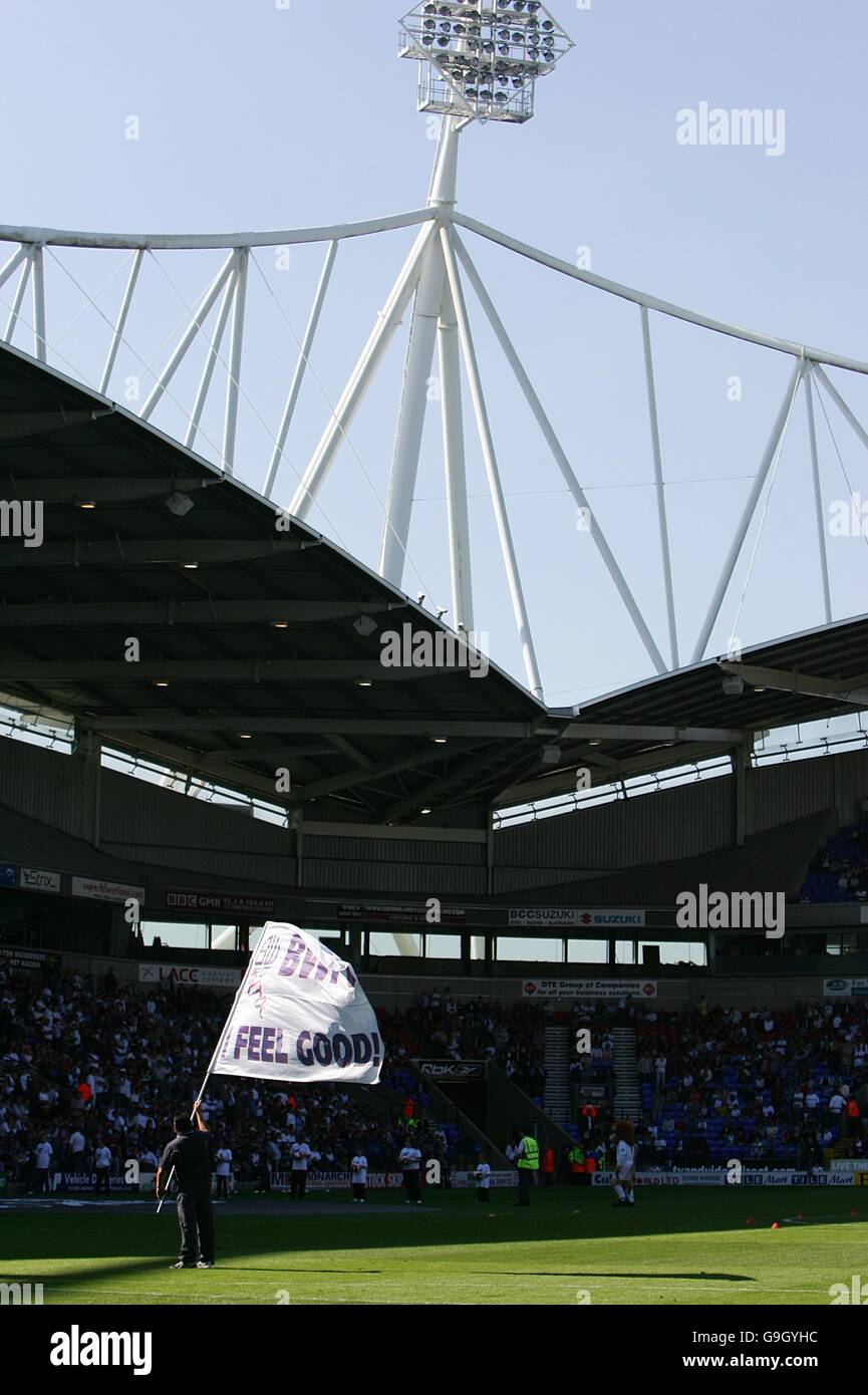 Fußball - FA Barclays Premiership - Bolton Wanderers V Watford - The Reebok Stadium. Eine allgemeine Ansicht des Stadions vor dem Spiel Stockfoto