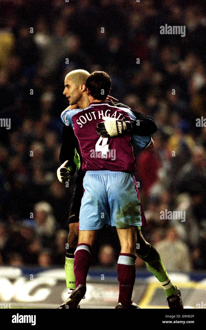 Fußball - FA Carling Premiership - Leeds United gegen Aston Villa Stockfoto