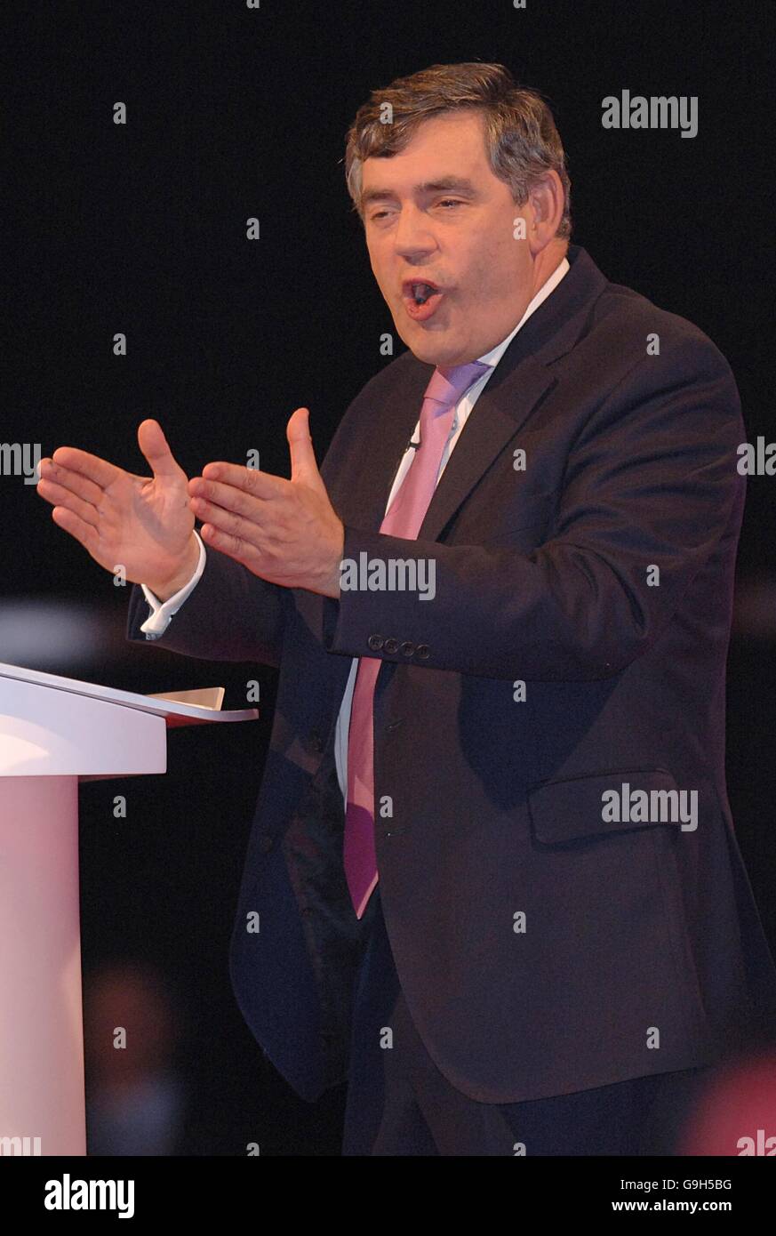 Schatzkanzler Gordon Brown sprach auf der Parteikonferenz. Stockfoto