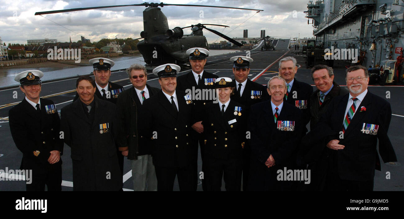 Falkland-Denkmal-Pläne angekündigt auf HMS Illustrious Stockfoto