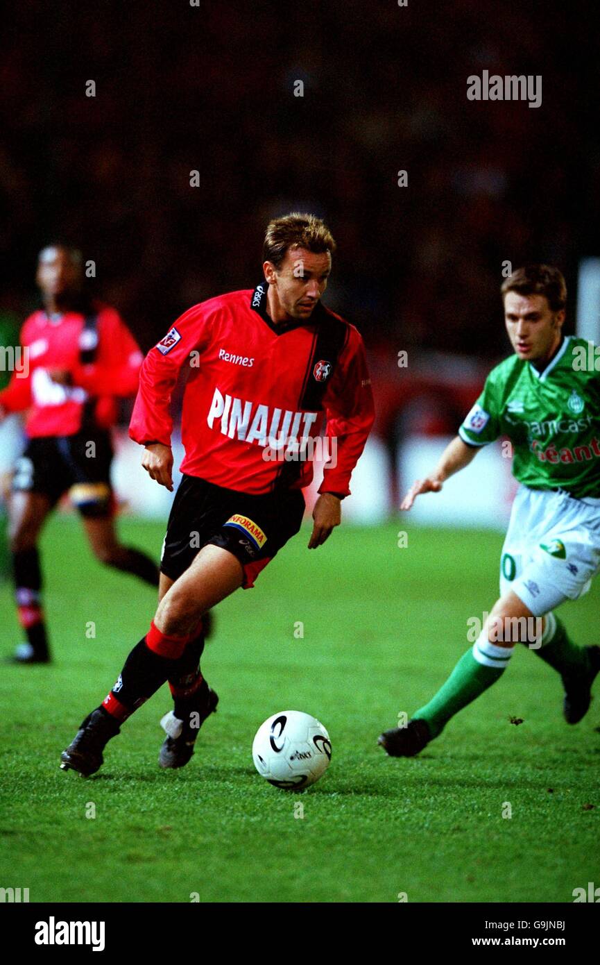 Französischer Fußball - Premiere Division - Stade Rennais / St Etienne. Cesar-Augusto Michelon, Stade Rennais Stockfoto