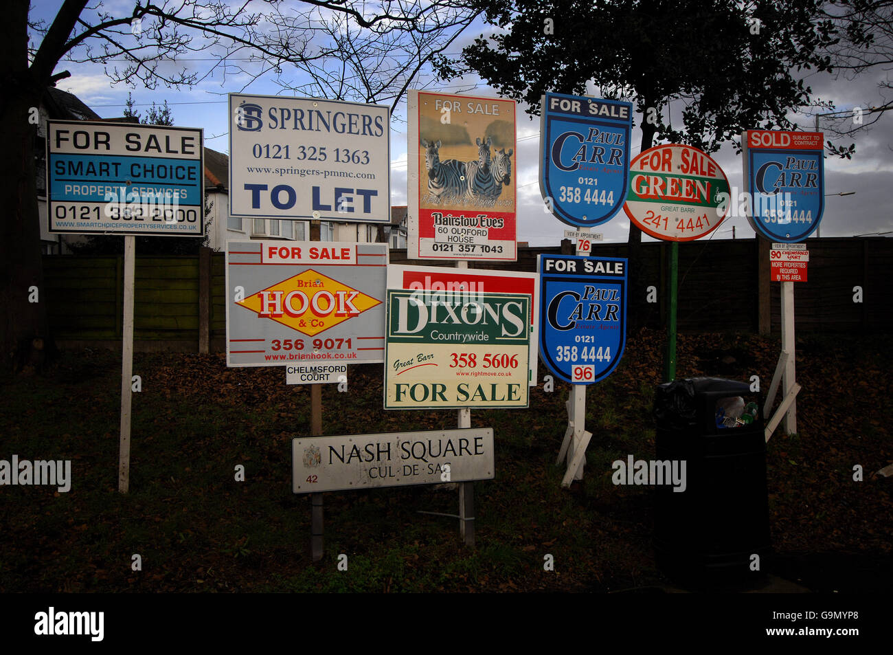 Persönliche Finanzbilder. Für SDale und To Let Zeichen in Perry Barr, Birmingham. Stockfoto