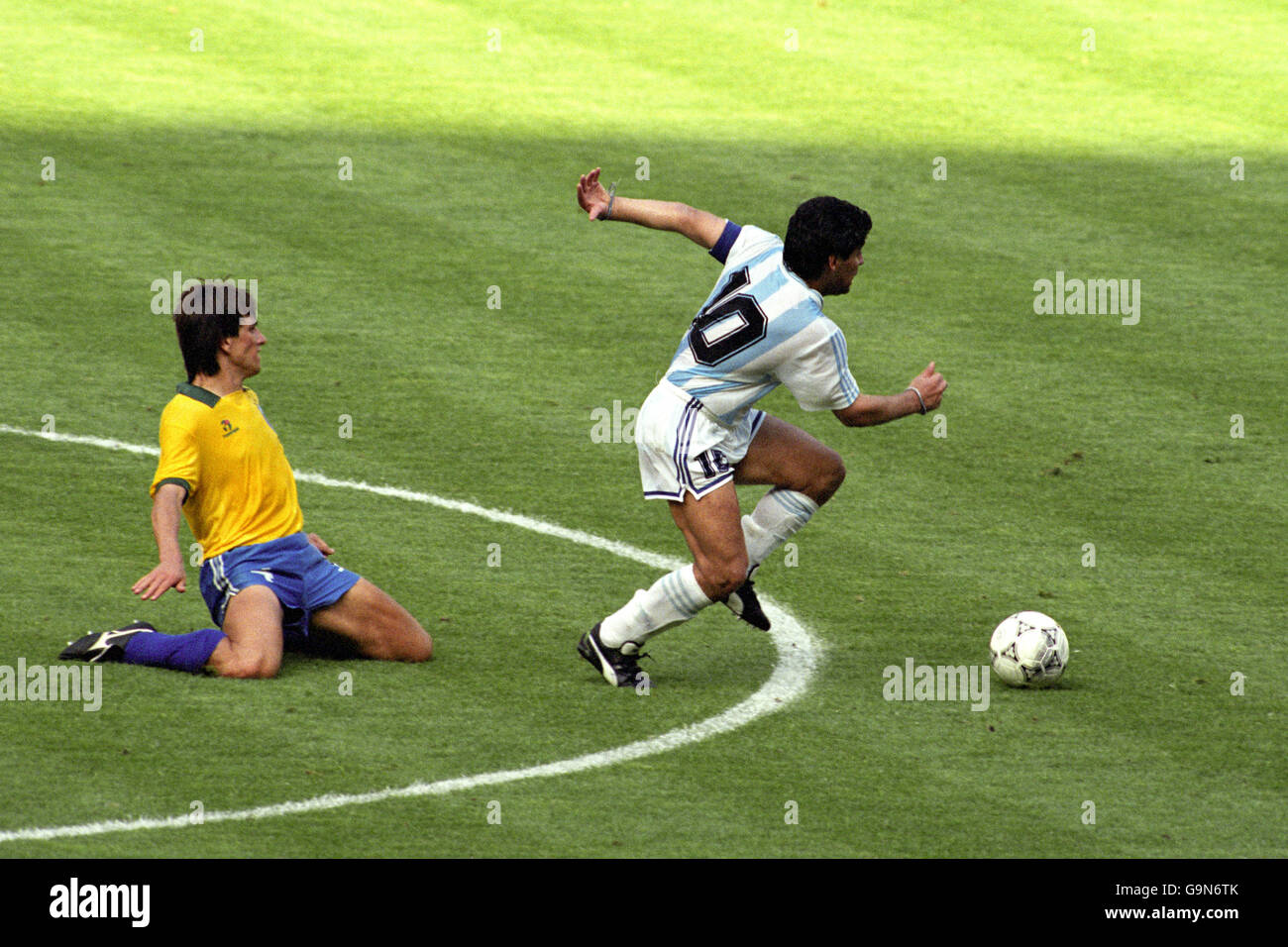 Fußball - Welt Cup Italia 1990 - zweite Runde - Argentinien V Brasilien - Stadio Delle Alpi Stockfoto