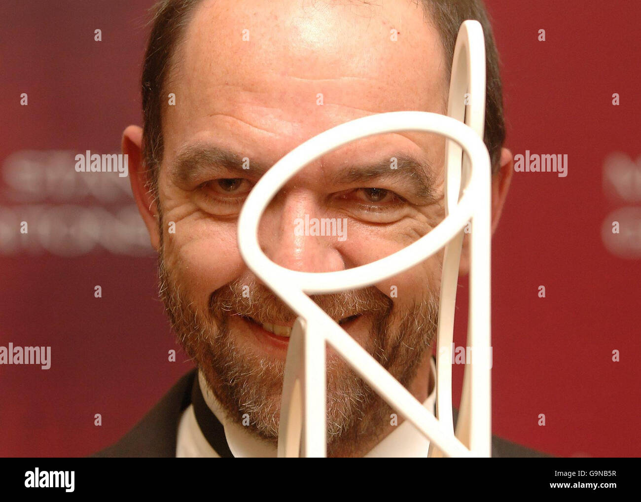 **** Professor Sir Alec Jeffreys gewinnt den Science and Innovation Award und wird bei den Morgan Stanley Great Britons 2006 Awards in der Guildhall im Zentrum von London zum Morgan Stanley Great Briton von 2006 gekürt. Stockfoto