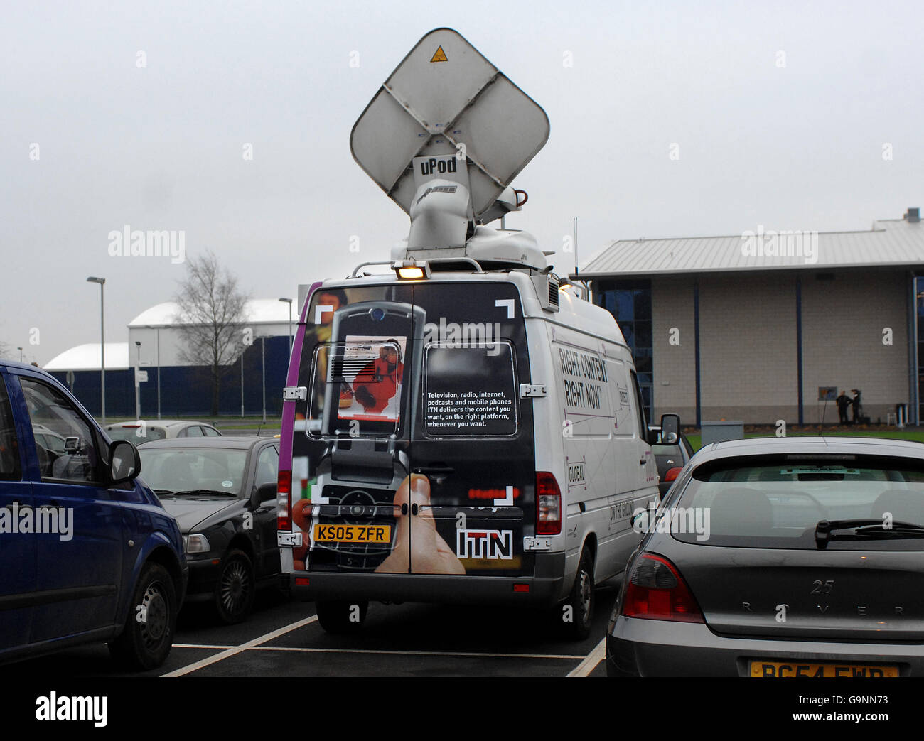 TV News Fahrzeuge Stockfoto