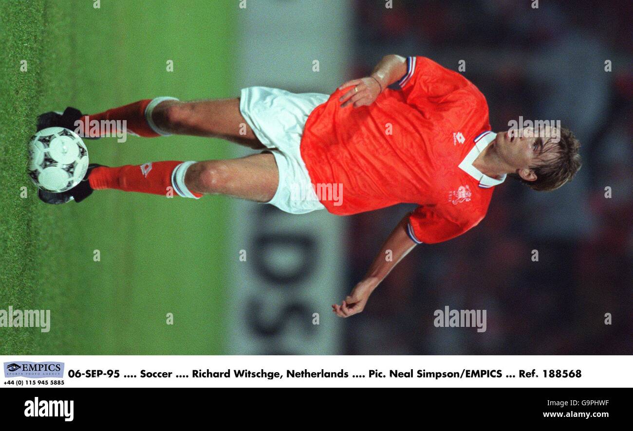 Fußball - Europameisterschaft 1996 Qualifikation Gruppe 5 - Niederlande gegen Weißrussland - De Kuip Rotterdam Stockfoto