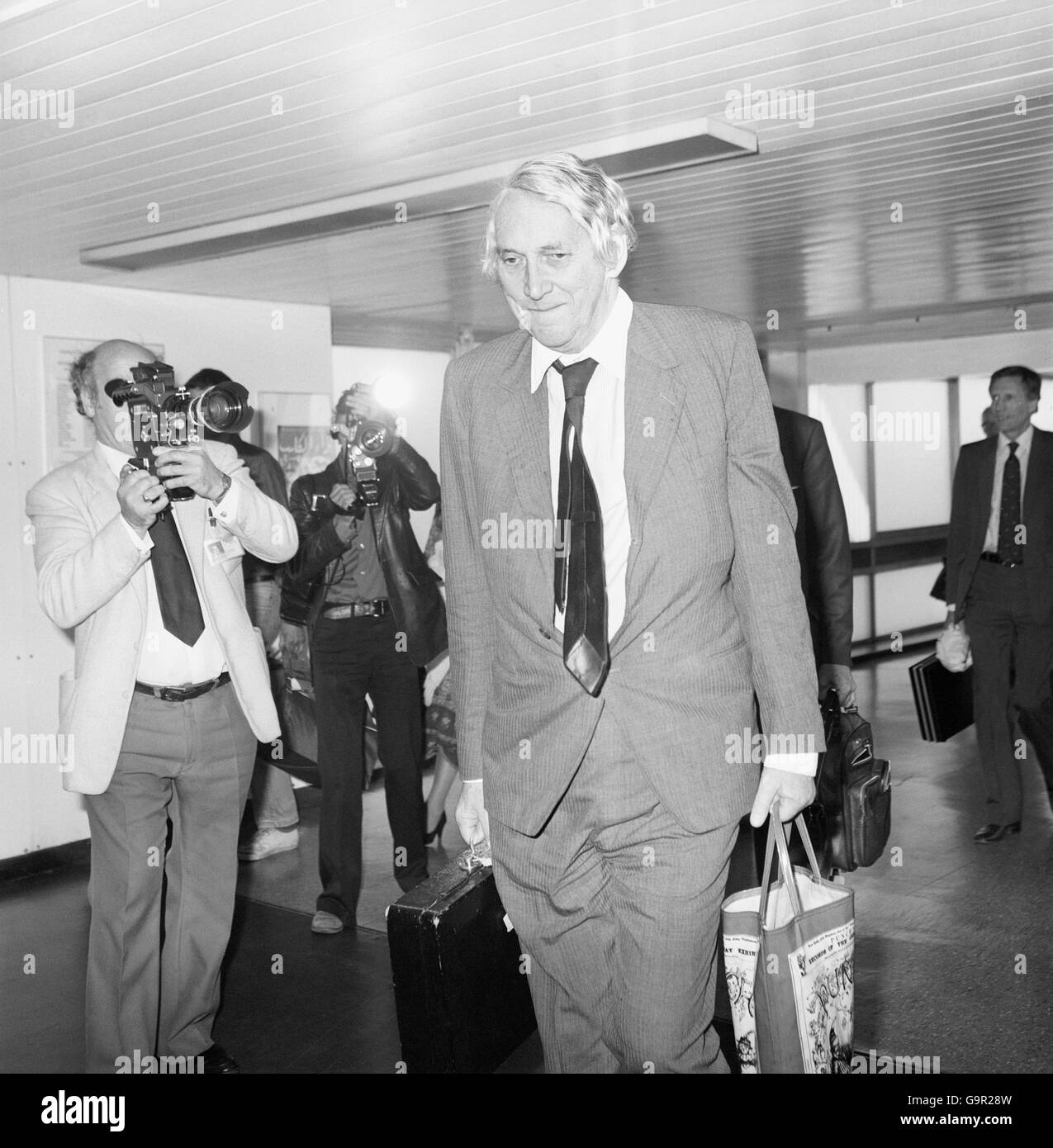 Falkland-Krieg - Sir Nicholas Henderson Stockfoto