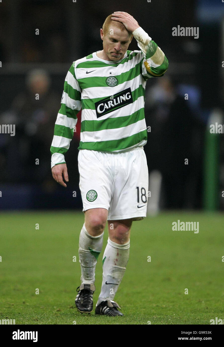 Fußball - UEFA Champions League - erste Ausscheidungsrunde - zweite Etappe - AC Milan / Celtic - Giuseppe Meazza. Neil Lennon von Celtic steht beim UEFA Champions League First Knockout Round Second Leg-Spiel im San Siro, Mailand, dejeziert. Stockfoto