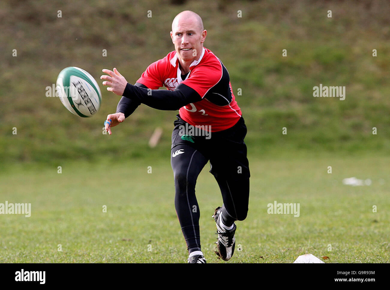 Irlands Peter Stringer in Aktion während einer Trainingseinheit an der St Gerards School, Bray, Irland. Stockfoto