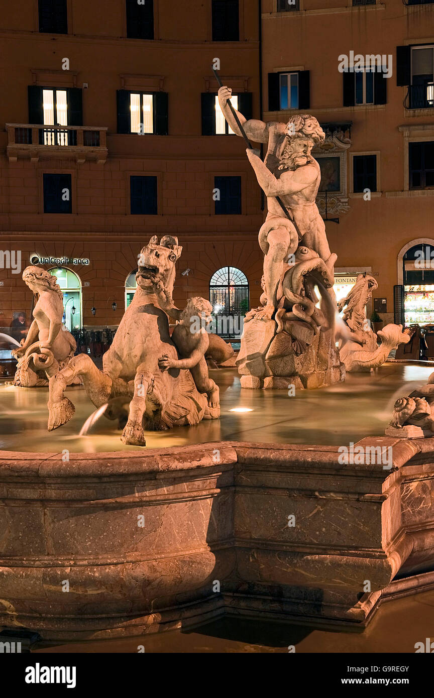 Brunnen von Neptun durch Gian Lorenzo Bernini, Piazza Navona, Rom, Latium, Italien / Fontana del Nettuno Stockfoto