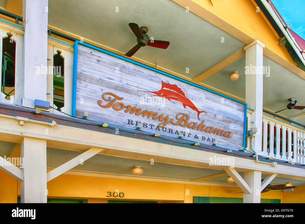 Tommy Bahama Restaurant und Bar am St. Armands Circle, Sarasota, Florida Stockfoto