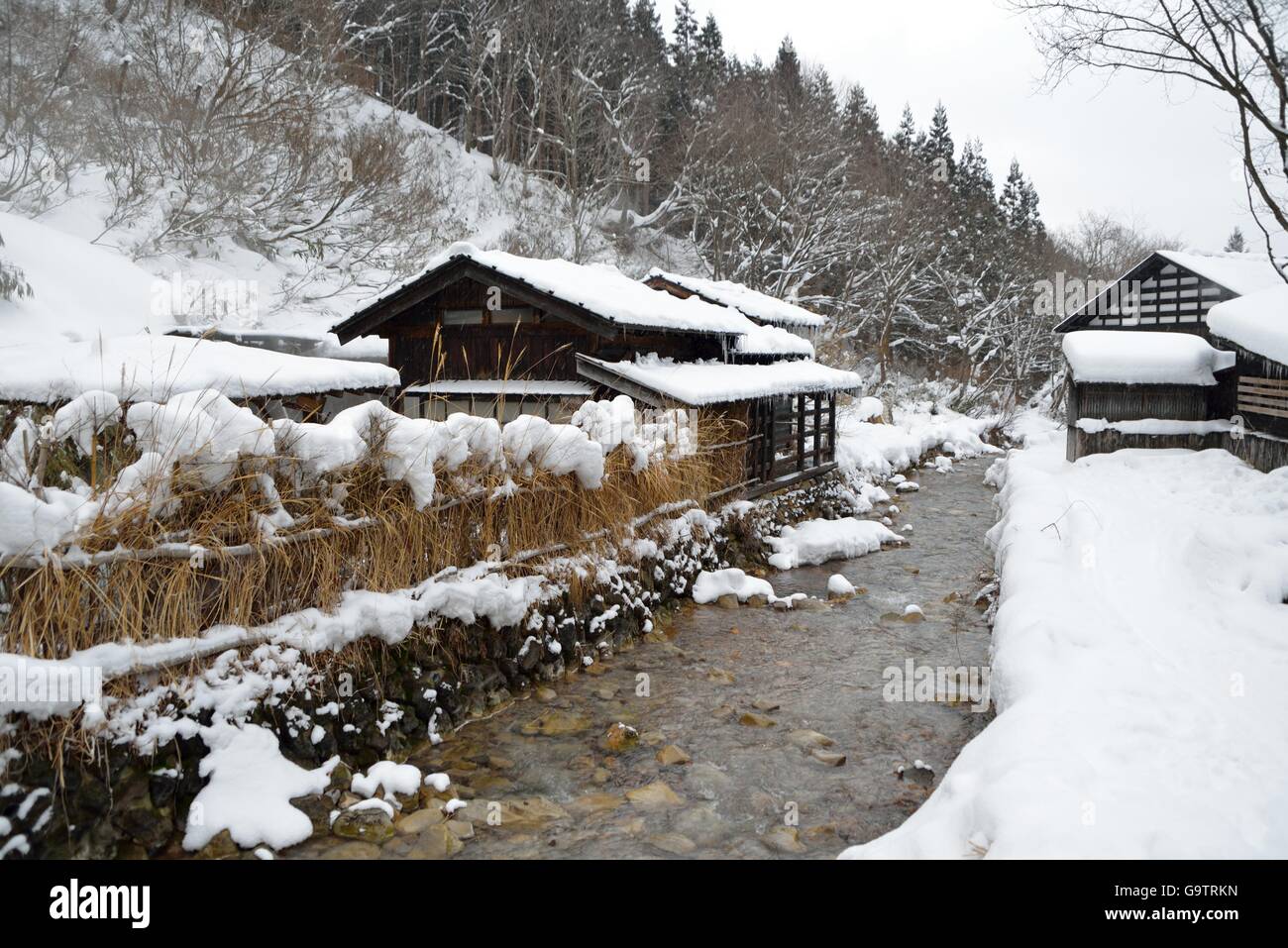 Winter-Onsen (heiße Quelle) in Akita, Japan. Stockfoto